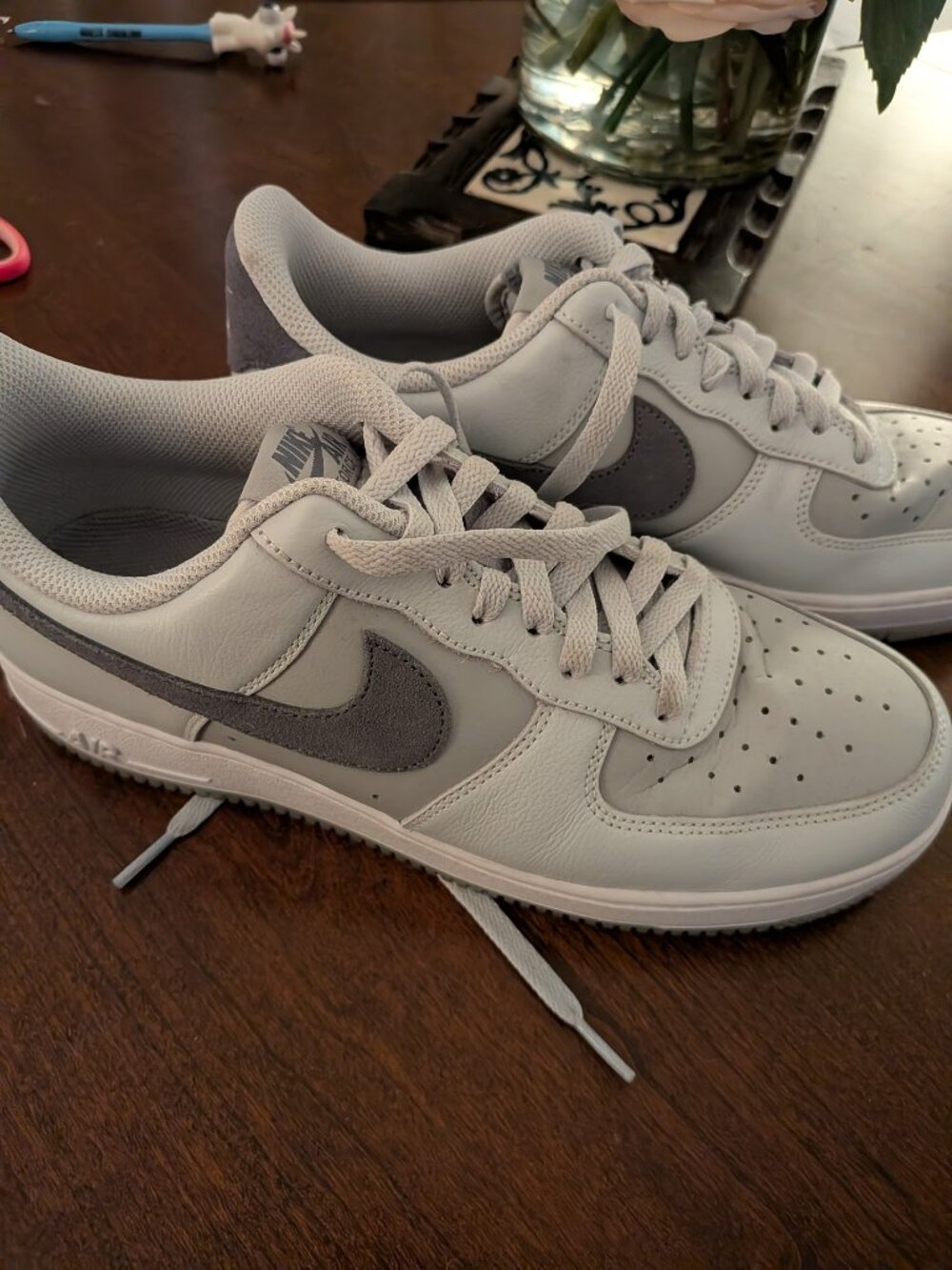 Nike Air Force 1 '07 LV8 White Grey Suede Men's Size 9